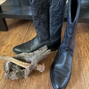 Ariat Black Leather Cowboy Boots